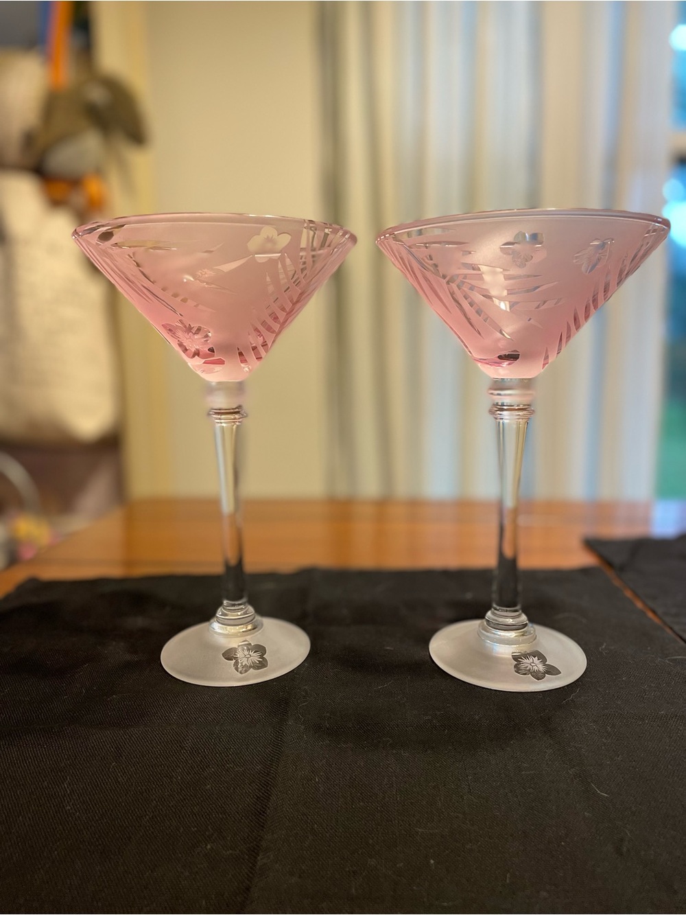 Signed - Michael Weems Pink Etched Crystal Martini Glasses - Set of 2